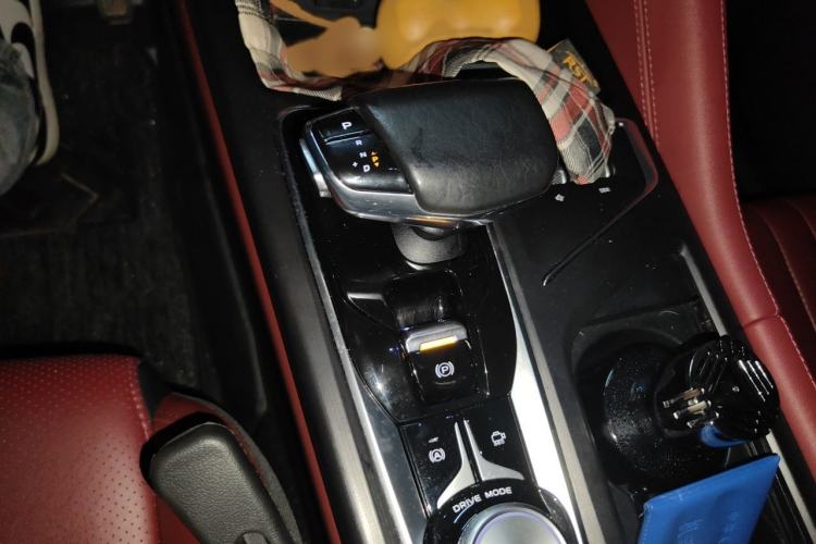 Used CHANGAN CS75 PLUS 2021 1.5T Automatic Prestige Model Gear Lever