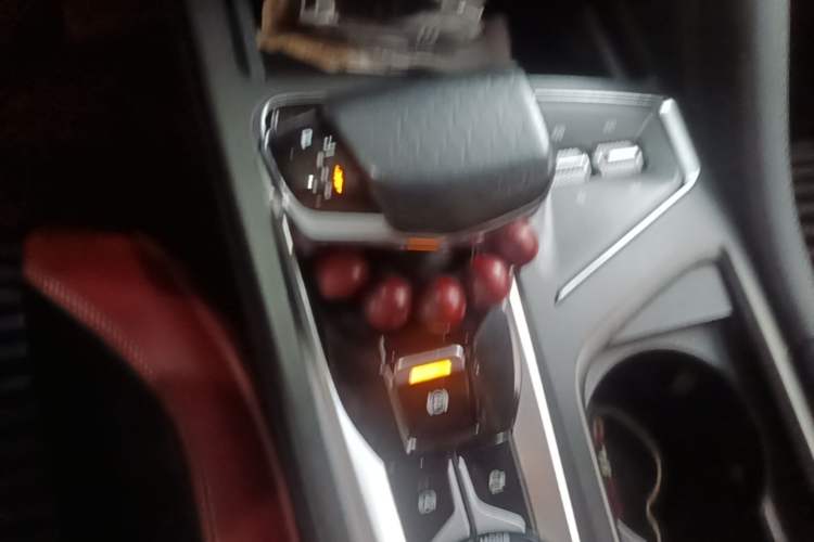 Used CHANGAN CS75 PLUS 2021 1.5T Automatic Prestige Model Gear Lever