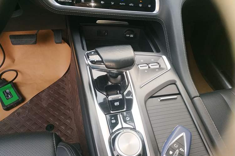 Used CHANGAN CS75 PLUS 2021 1.5T Automatic Prestige Model Gear Lever