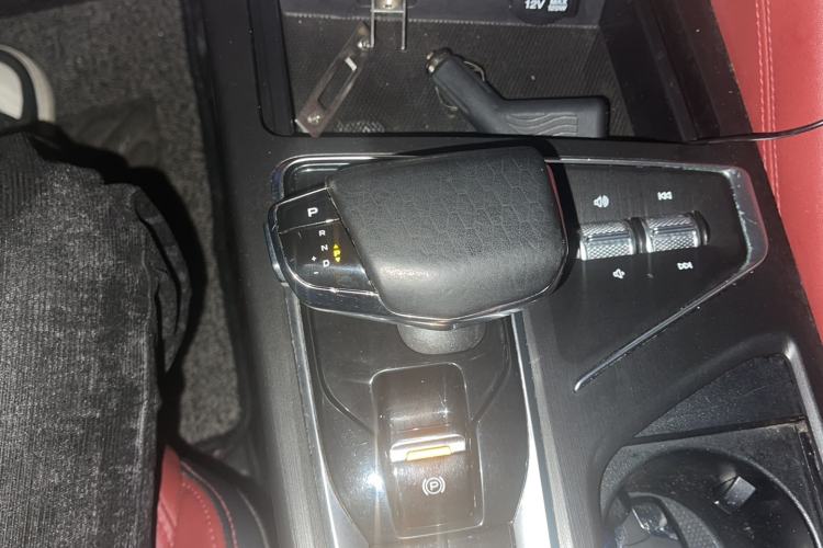 Used CHANGAN CS75 PLUS 2021 2.0T Automatic Pilot Version Gear Lever