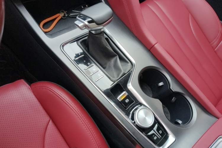 Used CHANGAN CS75 PLUS 2021 1.5T Automatic Luxury Version Gear Lever