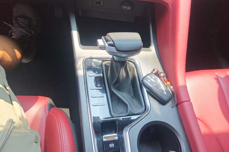 Used CHANGAN CS75 PLUS 2021 1.5T Automatic Luxury Version Gear Lever