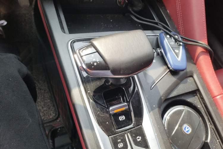 Used CHANGAN CS75 PLUS 2021 2.0T Automatic Flagship Edition Gear Lever