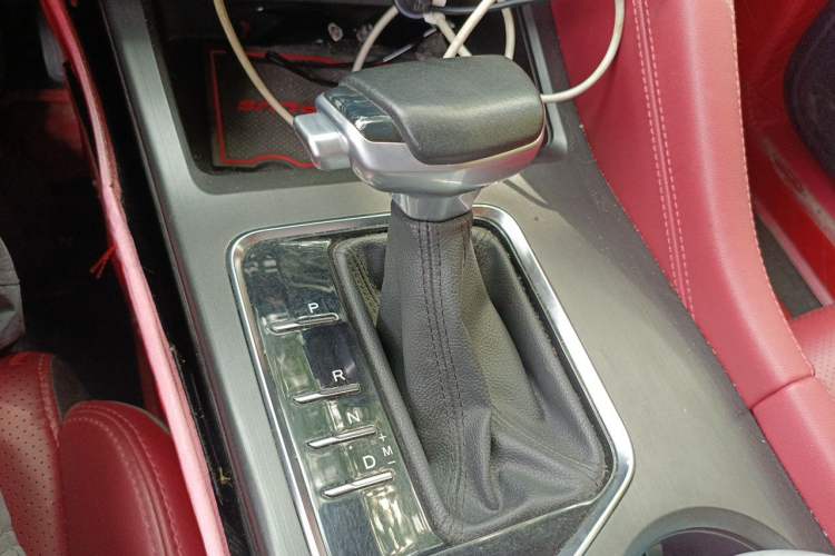 Used CHANGAN CS75 PLUS 2021 1.5T Automatic Luxury Version Gear Lever