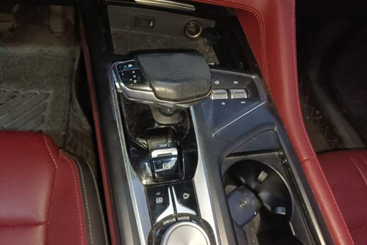Used CHANGAN CS75 PLUS 2021 2.0T Automatic Pilot Version Gear Lever