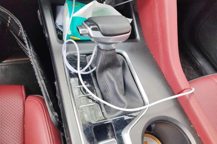 Used CHANGAN CS75 PLUS 2021 1.5T Automatic Luxury Version Gear Lever