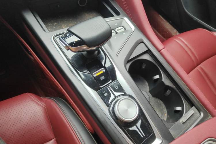 Used CHANGAN CS75 PLUS 2021 2.0T Automatic Pilot Version Gear Lever