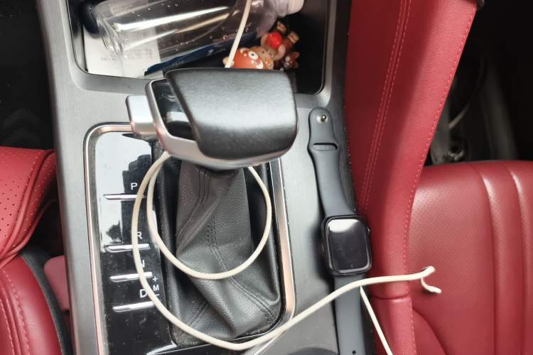 Used CHANGAN CS75 PLUS 2021 1.5T Automatic Luxury Version Gear Lever