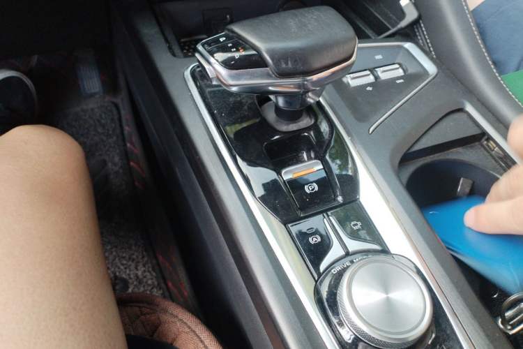 Used CHANGAN CS75 PLUS 2021 2.0T Automatic Pilot Version Gear Lever