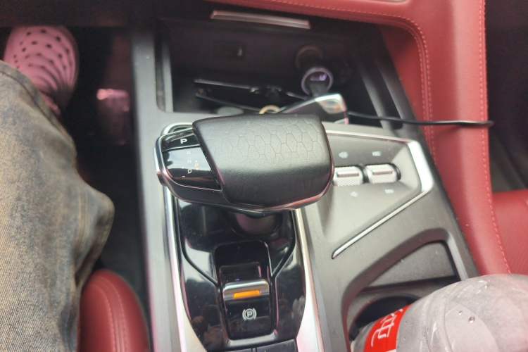 Used CHANGAN CS75 PLUS 2021 1.5T Automatic Prestige Model Gear Lever