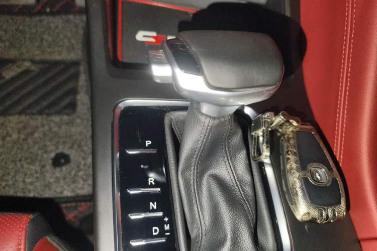 Used CHANGAN CS75 PLUS 2021 1.5T Automatic Luxury Version Gear Lever