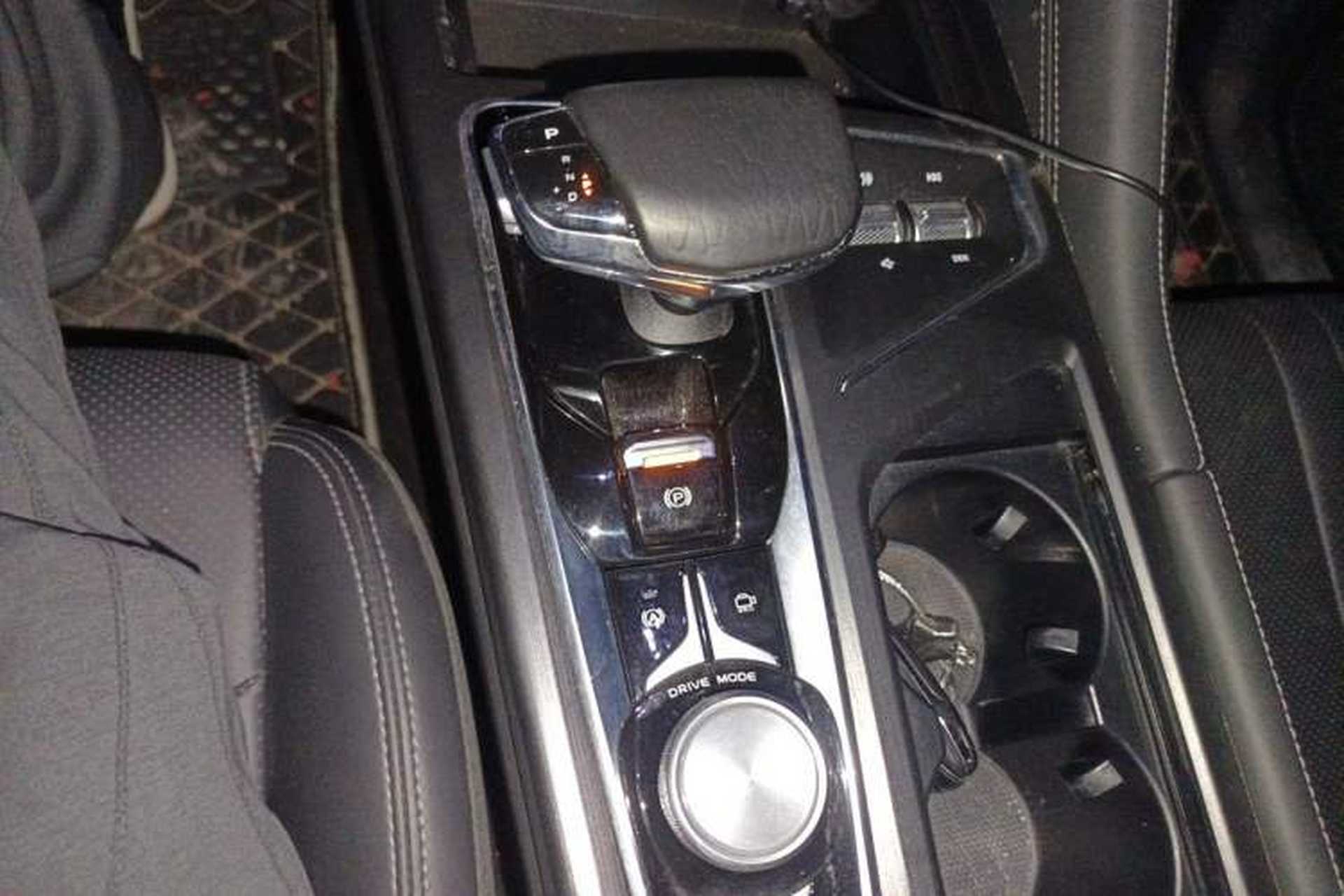 Used CHANGAN CS75 PLUS 2021 1.5T Automatic Prestige Model Gear Lever