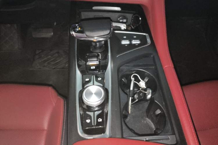 Used CHANGAN CS75 PLUS 2021 2.0T Automatic Flagship Edition Gear Lever