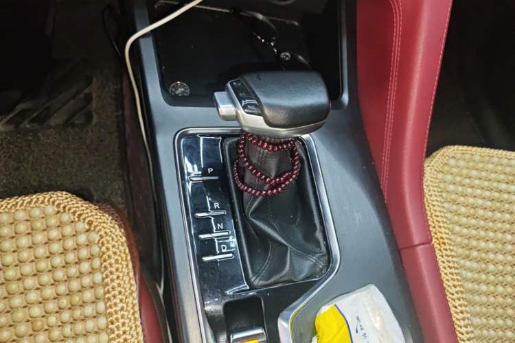 Used CHANGAN CS75 PLUS 2021 1.5T Automatic Luxury Version Gear Lever