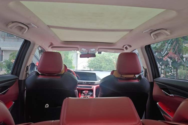 Used CHANGAN CS75 PLUS 2021 1.5T Automatic Luxury Version Headliner