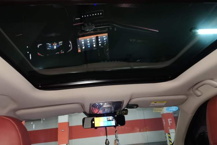 Used CHANGAN CS75 PLUS 2021 1.5T Automatic Luxury Version Headliner