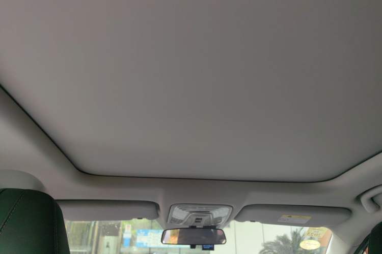 Used CHANGAN CS75 PLUS 2021 2.0T Automatic Pilot Version Headliner