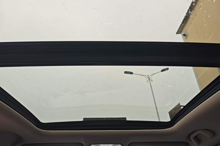 Used CHANGAN CS75 PLUS 2021 2.0T Automatic Pilot Version Headliner