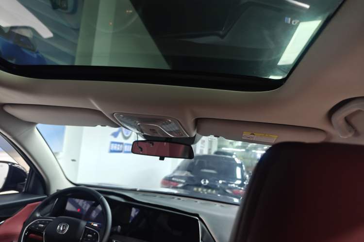 Used CHANGAN CS75 PLUS 2021 1.5T Automatic Luxury Version Headliner