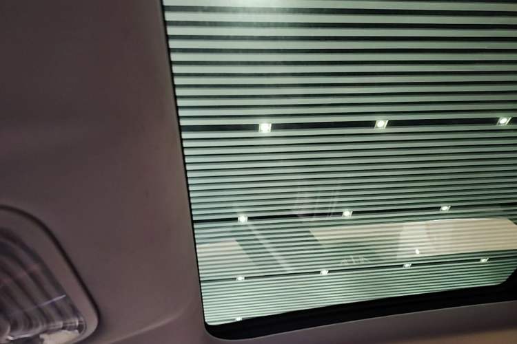 Used CHANGAN CS75 PLUS 2021 1.5T Automatic Luxury Version Headliner