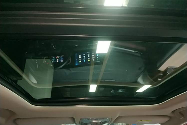Used CHANGAN CS75 PLUS 2021 2.0T Automatic Pilot Version Headliner