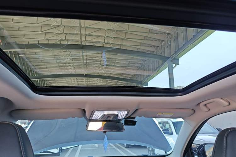 Used CHANGAN CS75 PLUS 2021 2.0T Automatic Pilot Version Headliner