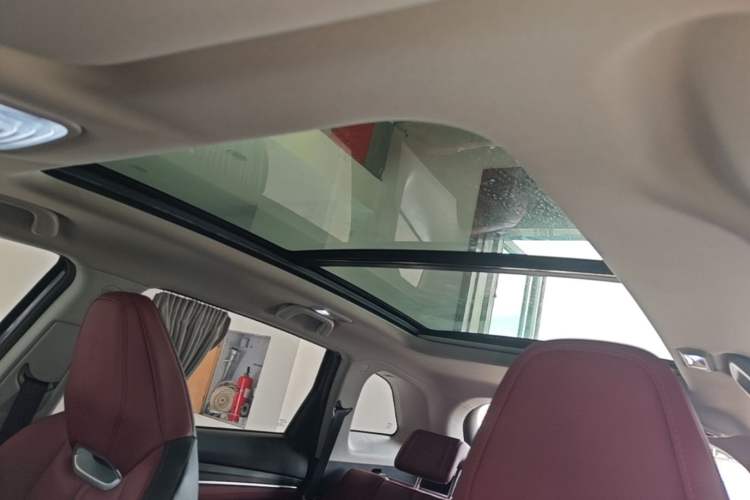 Used CHANGAN CS75 PLUS 2021 2.0T Automatic Pilot Version Headliner