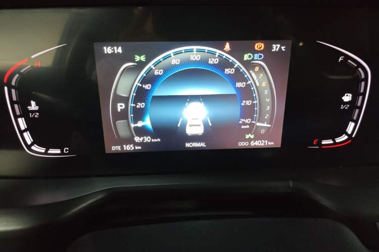 Used CHANGAN CS75 PLUS 2021 2.0T Automatic Pilot Version Instrument Cluster