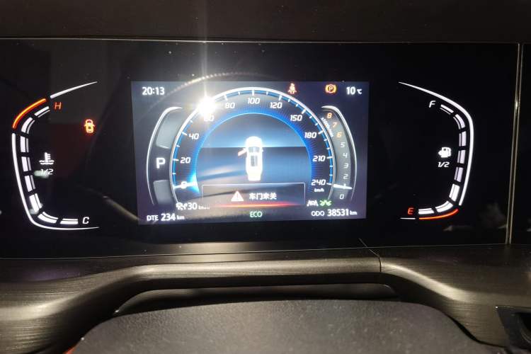 Used CHANGAN CS75 PLUS 2021 1.5T Automatic Luxury Version Instrument Cluster