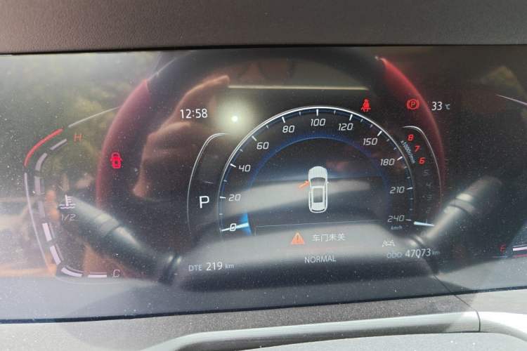 Used CHANGAN CS75 PLUS 2021 1.5T Automatic Luxury Version Instrument Cluster
