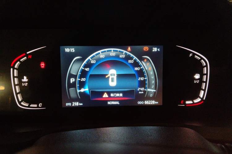 Used CHANGAN CS75 PLUS 2021 1.5T Automatic Luxury Version Instrument Cluster