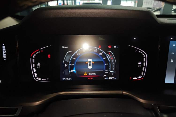 Used CHANGAN CS75 PLUS 2021 1.5T Automatic Luxury Version Instrument Cluster