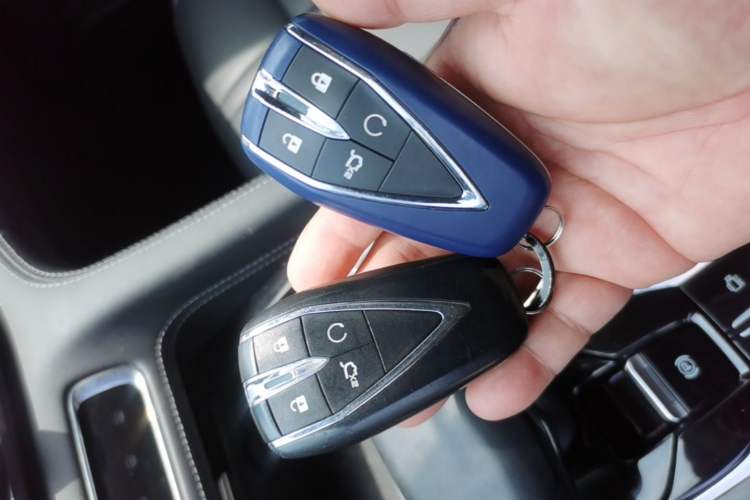 Used CHANGAN CS75 PLUS 2021 2.0T Automatic Pilot Version Interior 1
