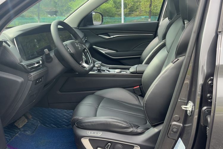 Used CHANGAN CS75 PLUS 2021 2.0T Automatic Flagship Edition Interior 1