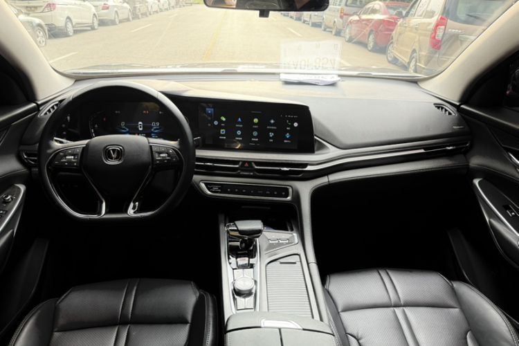Used CHANGAN CS75 PLUS 2021 2.0T Automatic Pilot Version Interior 1