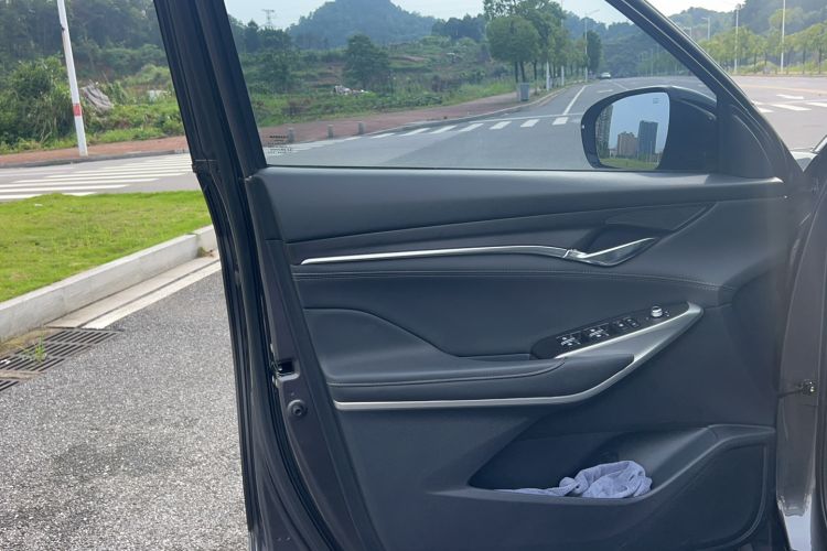Used CHANGAN CS75 PLUS 2021 2.0T Automatic Flagship Edition Interior 2