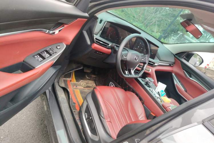 Used CHANGAN CS75 PLUS 2021 1.5T Automatic Prestige Model Interior 3