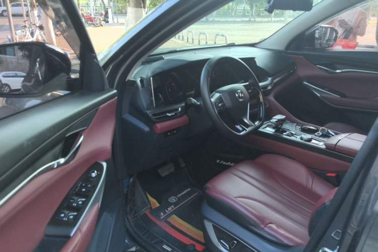 Used CHANGAN CS75 PLUS 2021 1.5T Automatic Prestige Model Interior 3