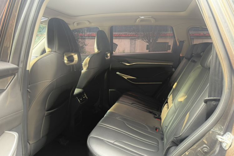 Used CHANGAN CS75 PLUS 2021 2.0T Automatic Pilot Version Interior 3