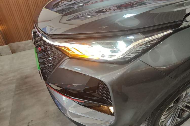 Used CHANGAN CS75 PLUS 2021 1.5T Automatic Prestige Model Left Front Headlight