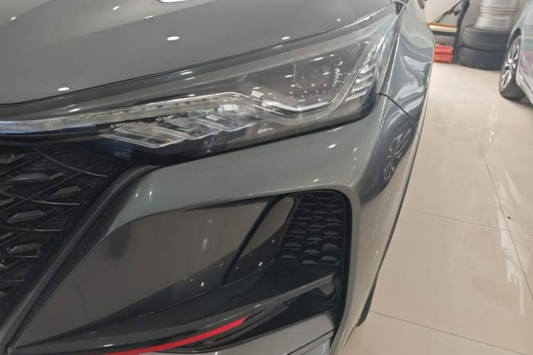 Used CHANGAN CS75 PLUS 2021 1.5T Automatic Luxury Version Left Front Headlight
