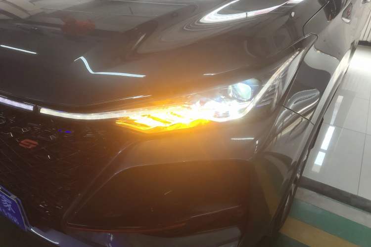 Used CHANGAN CS75 PLUS 2021 2.0T Automatic Pilot Version Left Front Headlight