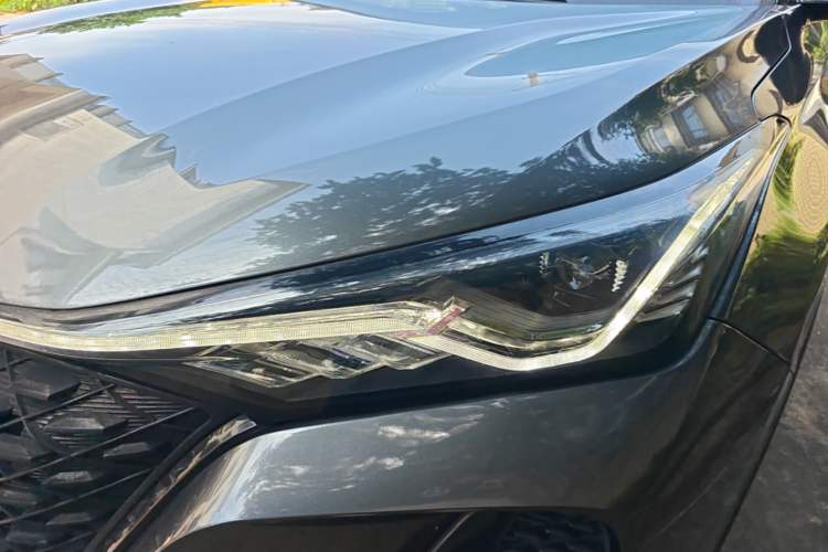Used CHANGAN CS75 PLUS 2021 1.5T Automatic Pioneer Model Left Front Headlight