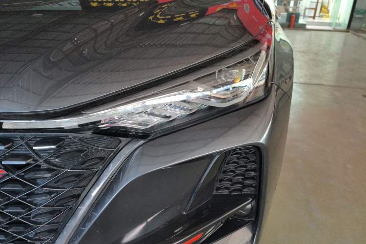 Used CHANGAN CS75 PLUS 2021 2.0T Automatic Flagship Edition Left Front Headlight
