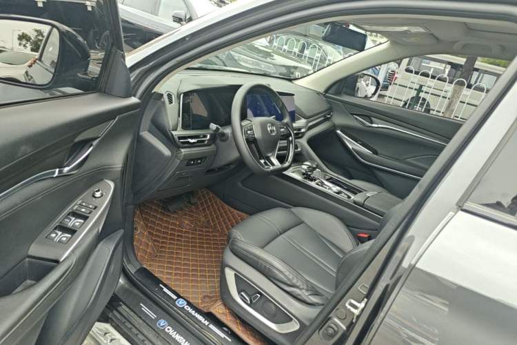Used CHANGAN CS75 PLUS 2021 2.0T Automatic Pilot Version Left Front Seat