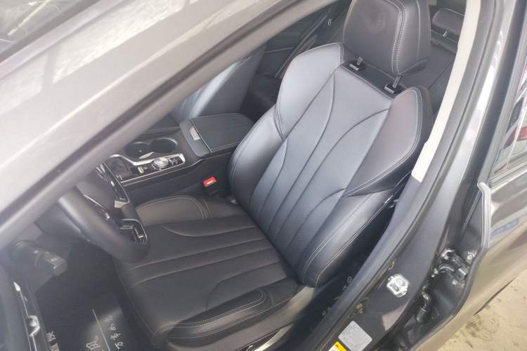 Used CHANGAN CS75 PLUS 2021 1.5T Automatic Luxury Version Left Front Seat