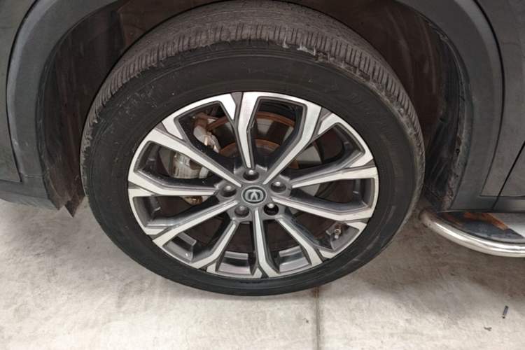 Used CHANGAN CS75 PLUS 2021 2.0T Automatic Pilot Version Left Front Wheel Hub
