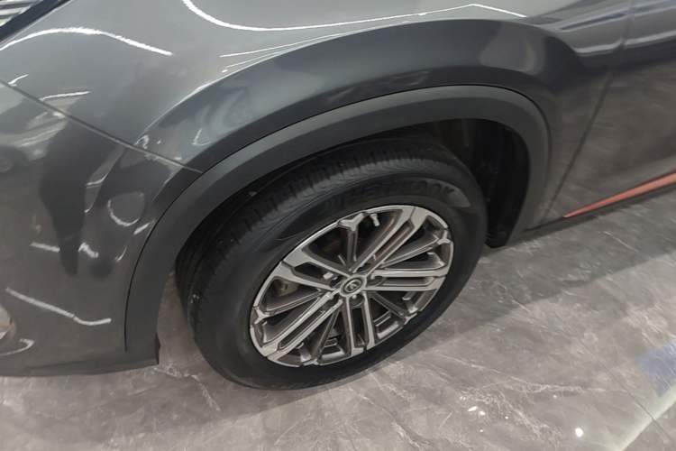 Used CHANGAN CS75 PLUS 2021 1.5T Automatic Luxury Version Left Front Wheel Hub
