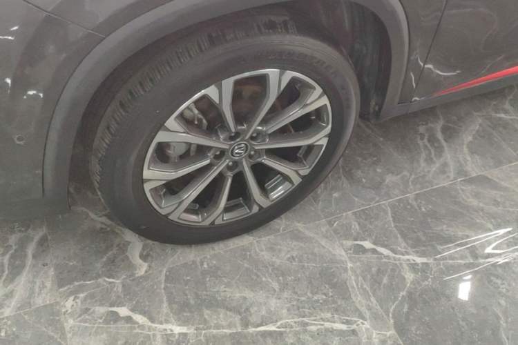 Used CHANGAN CS75 PLUS 2021 2.0T Automatic Flagship Edition Left Front Wheel Hub