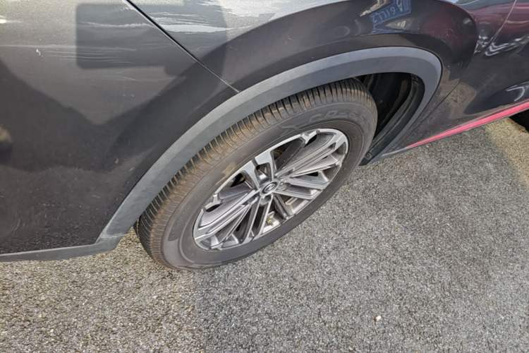 Used CHANGAN CS75 PLUS 2021 1.5T Automatic Luxury Version Left Front Wheel Hub